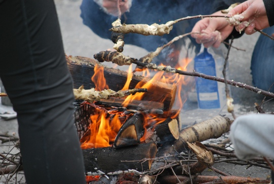Campfire Breadmaking 2