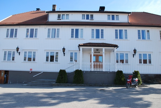 Drottningborg Main Building 4